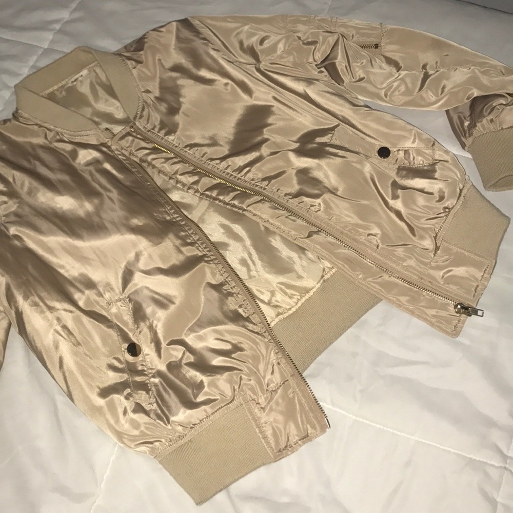 Bomber jacket